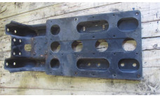 Кронштейн крепления крыла переднего левого для MAN Tga 81612435430