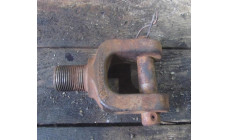 Крюк буксировочный для Renault Magnum МАСК 7420997334