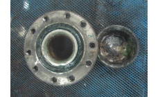 Ступица передняя для Renault Magnum МАСК 7420879770