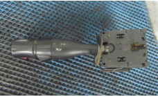 Переключатель подрулевой (стрекоза) для Renault Premium DXI 5010589561