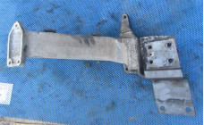 Кронштейн крепления бампера для Renault Premium Dci 5010367747