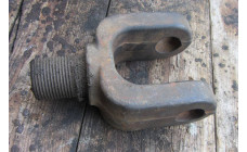 Крюк буксировочный для Renault Magnum МАСК 7420997334