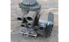 Кран управления тормозами прицепа для Volvo FH12 20456455