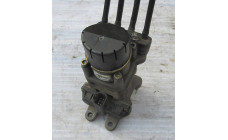 Кран главный тормозной для Renault Premium DXI 21390592