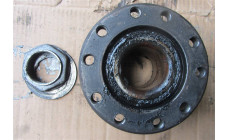 Ступица передняя для Renault MAJOR 5010439770