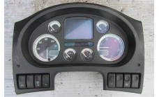 Щиток приборов (приборная панель) для DAF Xf 105  1743496