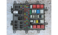 Блок предохранителей для Renault Premium DXI 7421169993
