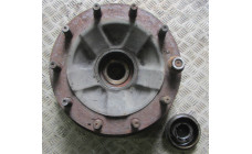 Ступица передняя для Renault Premium DXI 7421022433