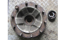 Ступица передняя для Renault Premium DXI 7421022433