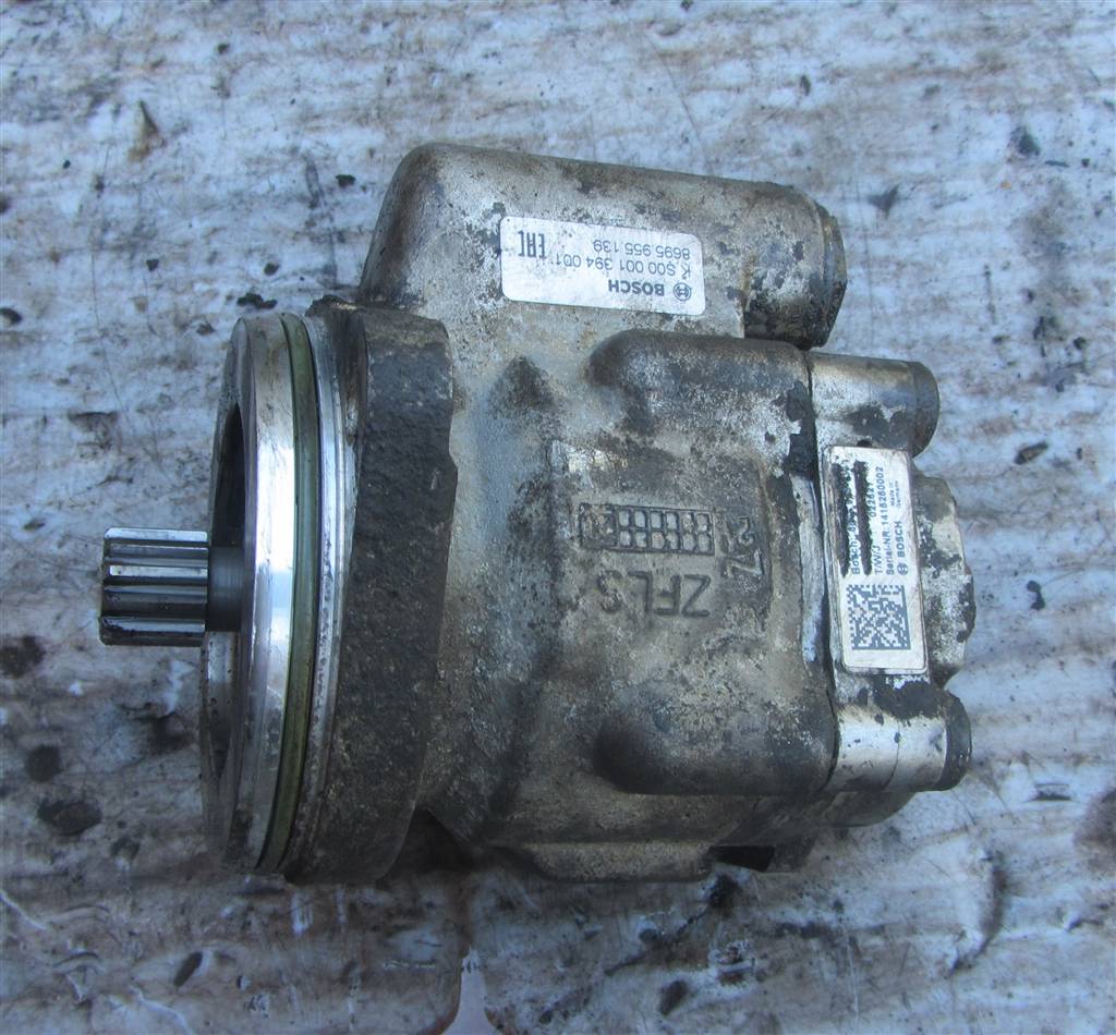 Насос гидроусилителя руля для DAF Xf 105  1687826