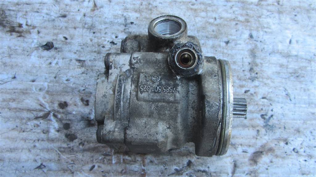 Насос гидроусилителя руля для DAF Xf 105  1687826