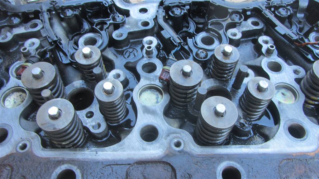 Головка блока цилиндров для DAF Xf 105  1695611