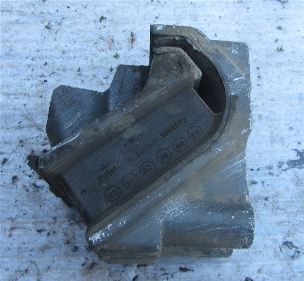 Подушка крепления двигателя для DAF Xf 105  1657422