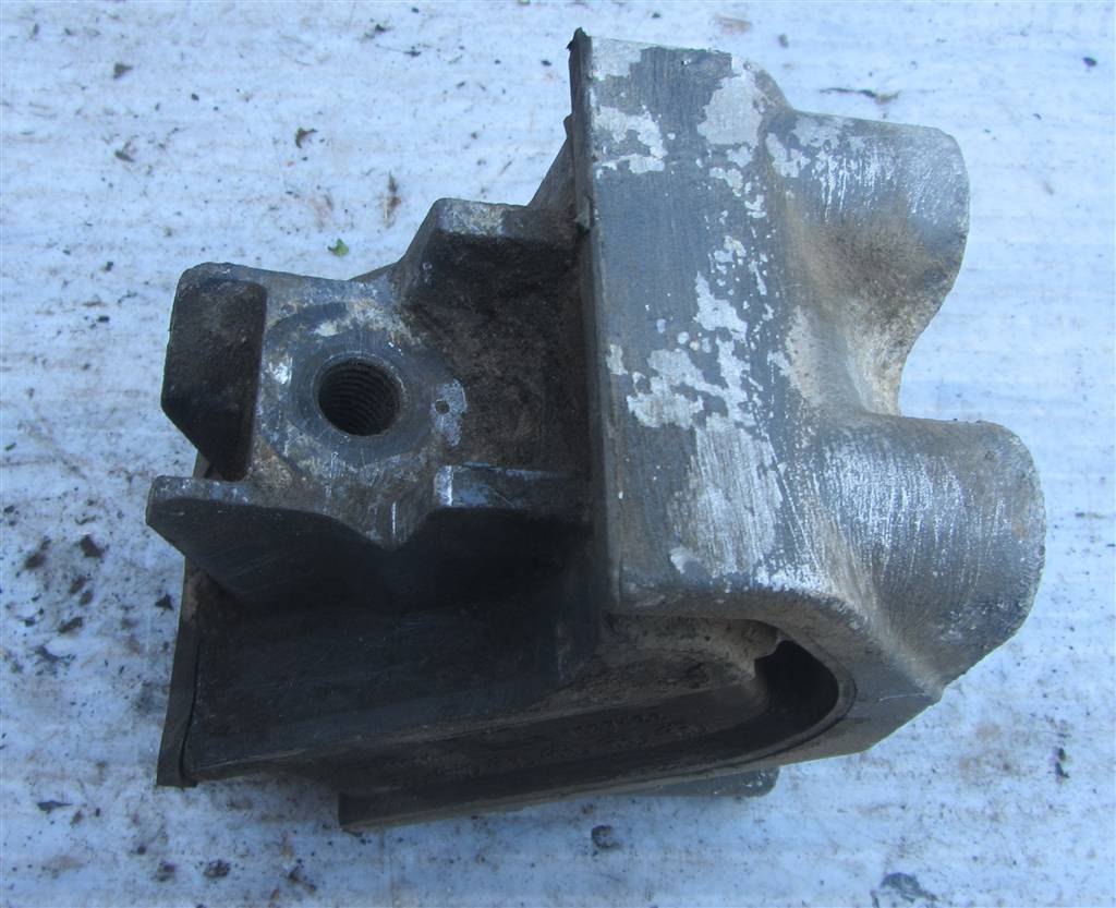 Подушка крепления двигателя для DAF Xf 105  1657422