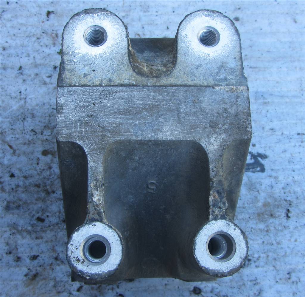 Подушка крепления двигателя для DAF Xf 105  1657422