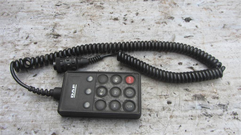 Пульт управления пневмоподвеской для DAF Xf 105  1337230