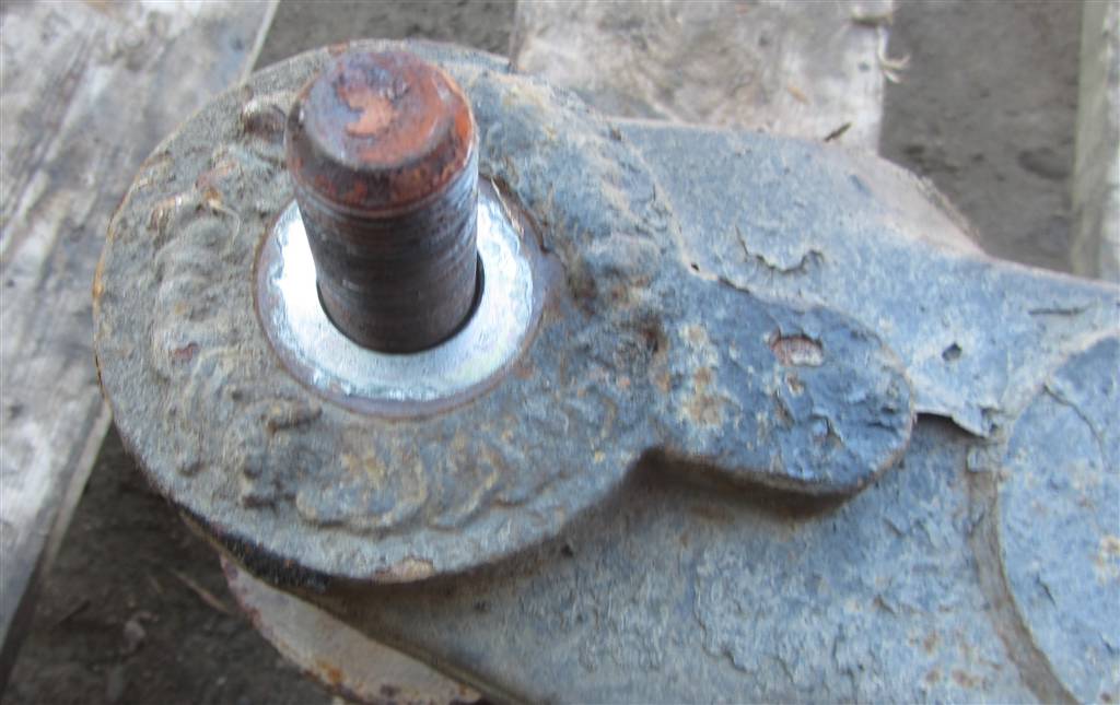 Кронштейн полурессоры для Renault Premium Dci 7482321489