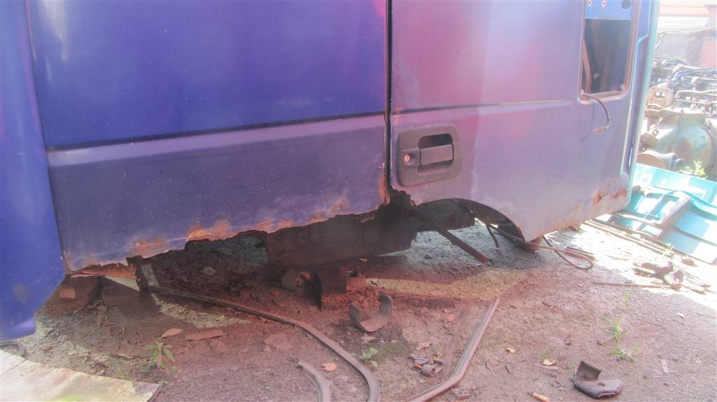 Кабина для Iveco EuroTech 500321056