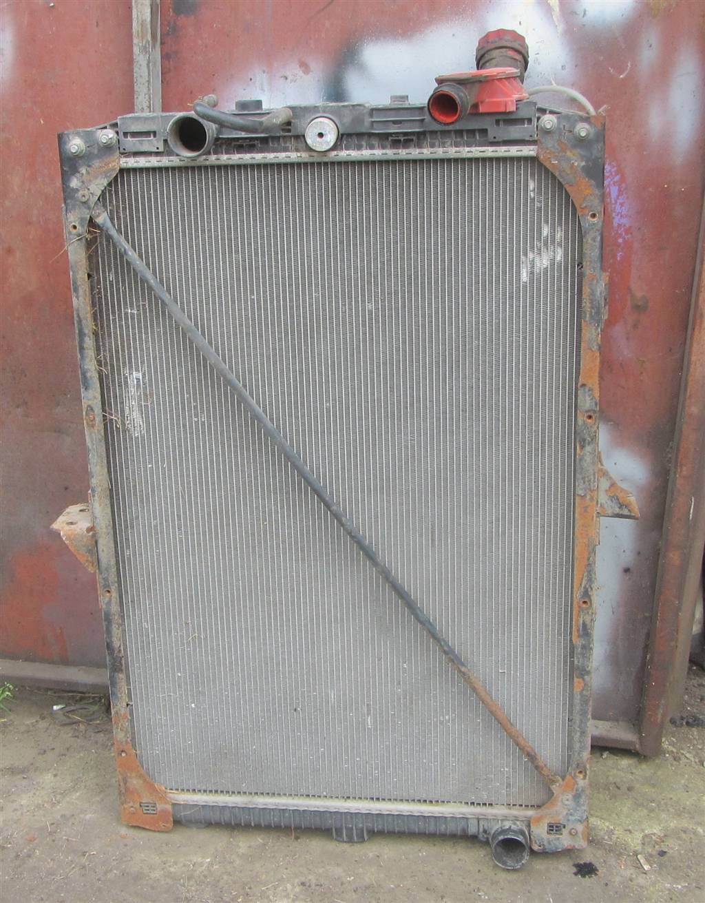 Радиатор (основной) для DAF Xf 105  1692332