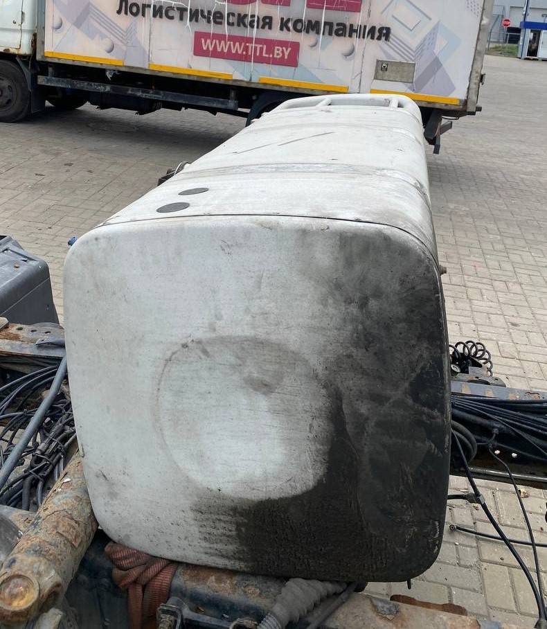 Бак топливный для MAN TGX 81.12201-6501