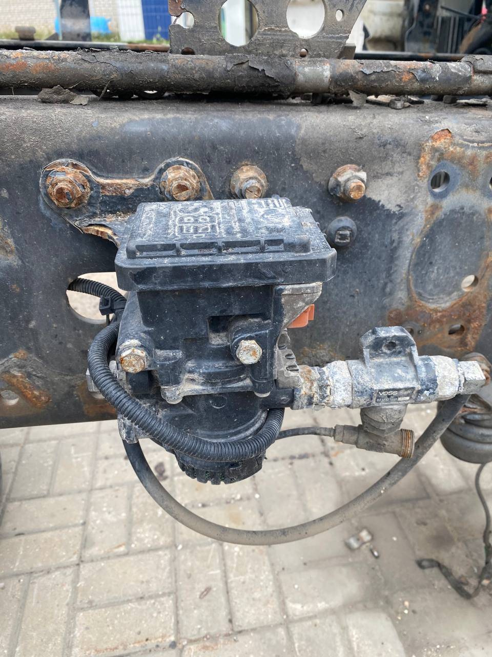 Кран модулятор тормозов передний ebs для MAN TGX 81.52106-6049