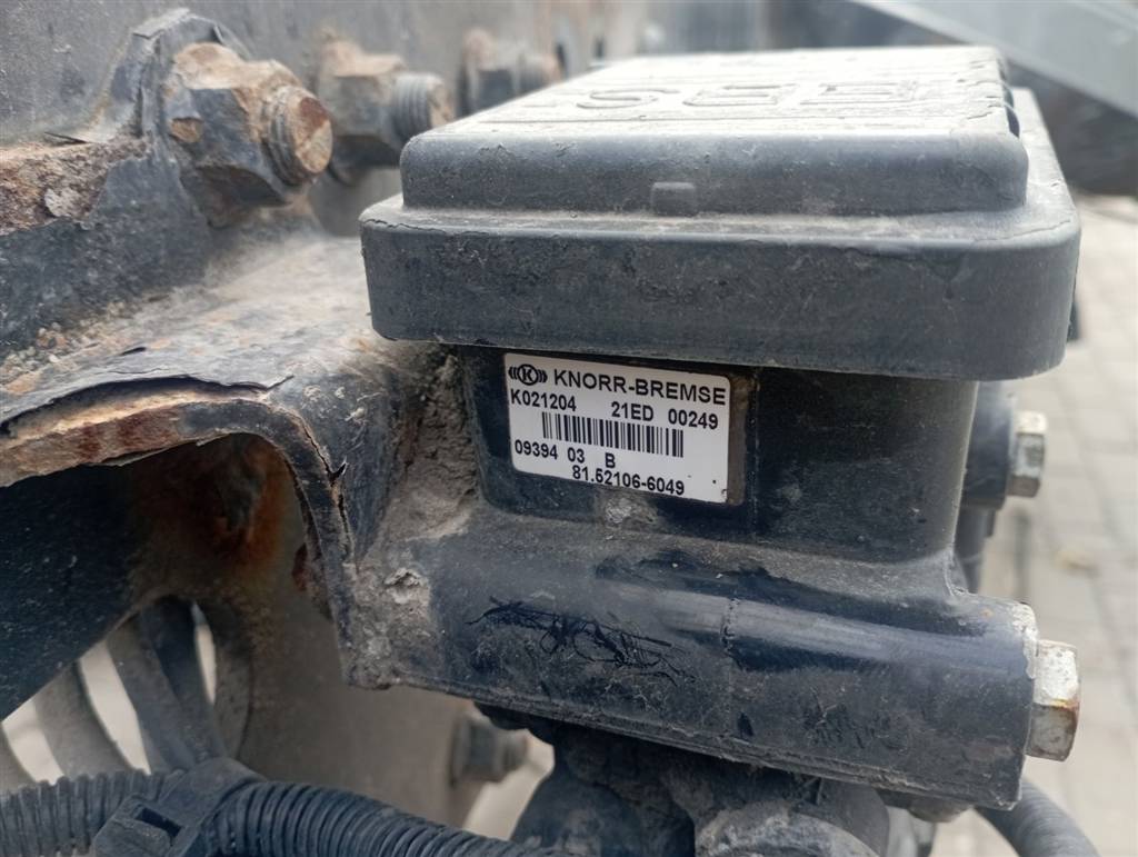 Кран модулятор тормозов передний ebs для MAN TGX 81.52106-6049