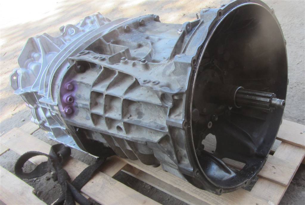 Механическая коробка передач (МКПП) для DAF Xf 105  12S2333 TD