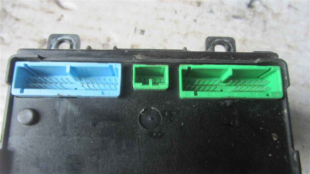 Блок VECU для Renault Premium DXI 7420908555