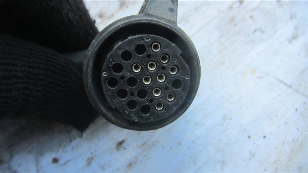 Клапан электромагнитный для Renault Magnum DXI 7422327063