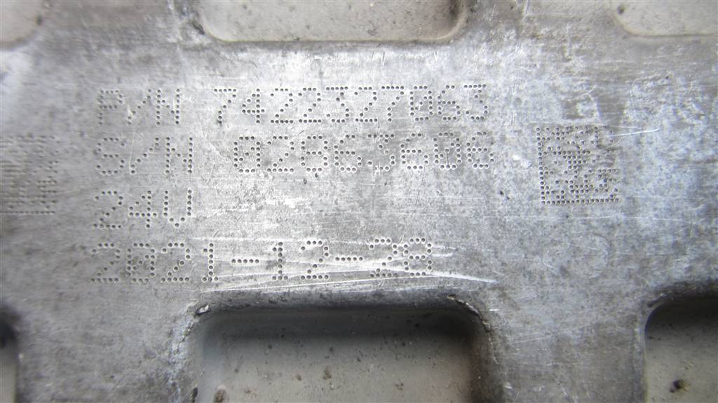 Клапан электромагнитный для Renault Magnum DXI 7422327063