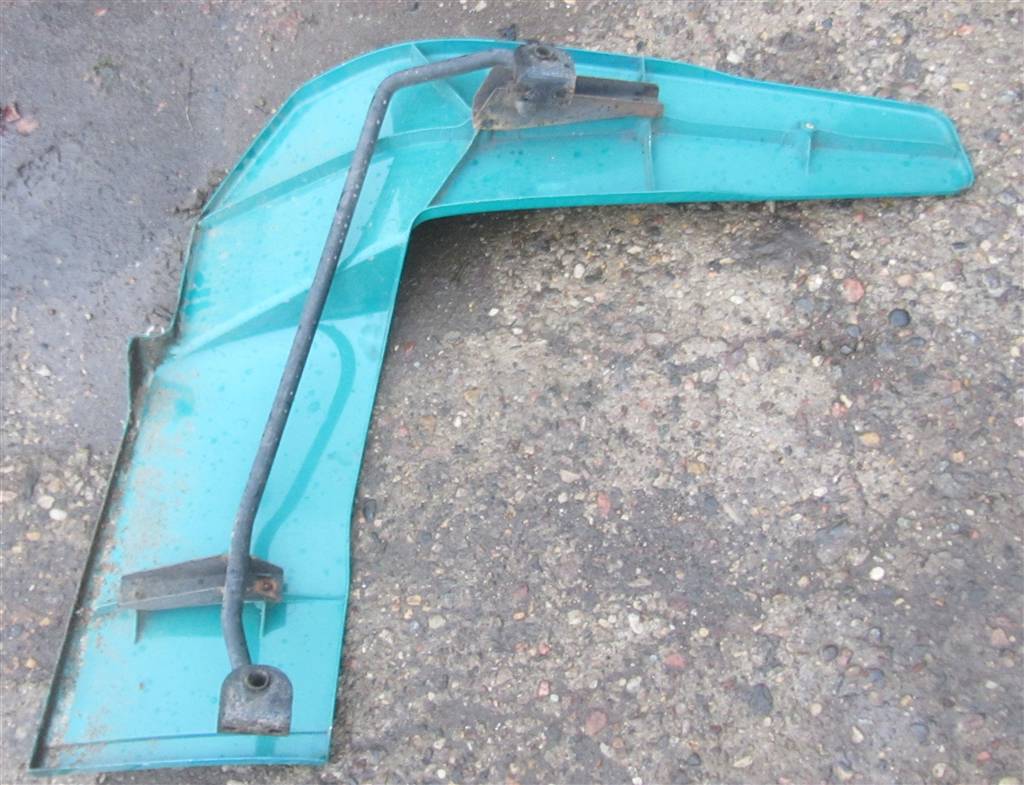 Спойлер кабины для MAN TGX 81629100145