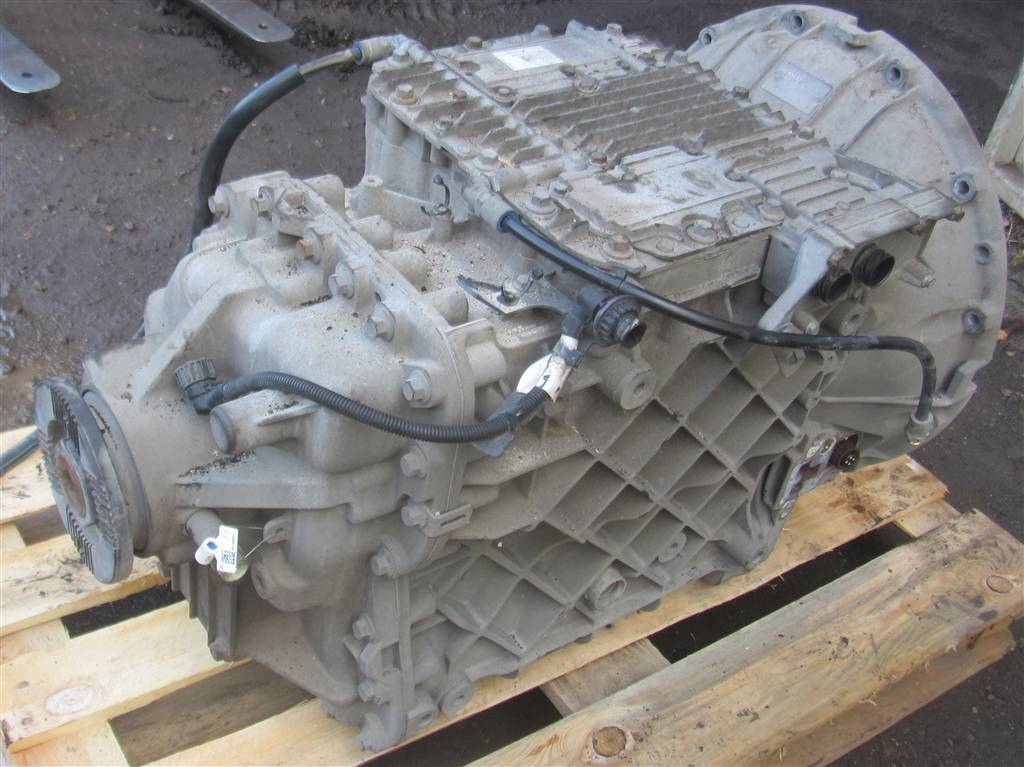 Автоматическая коробка переключения передач для Renault Magnum DXI AT2412D