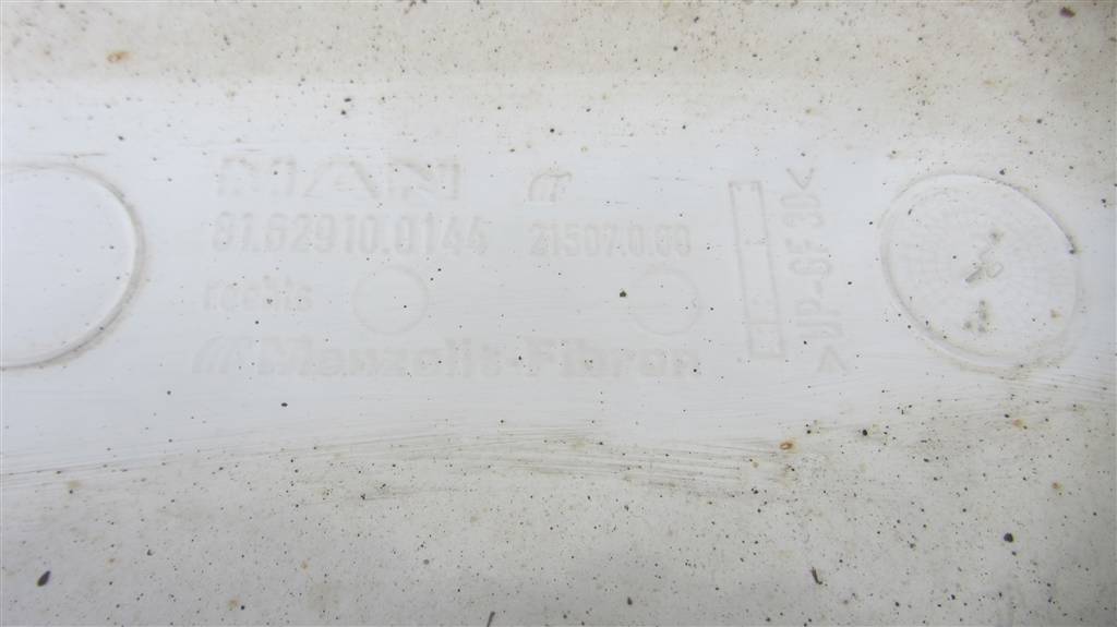 Спойлер кабины для MAN Tga 81629100144