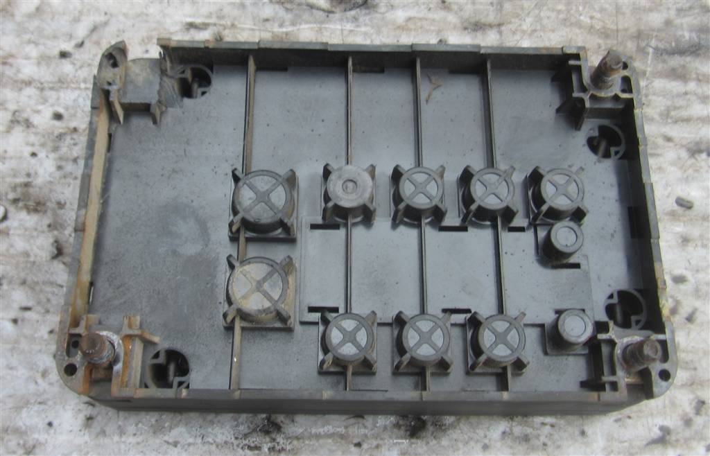 Предохранитель высоковольтный для Renault Magnum DXI 20512929