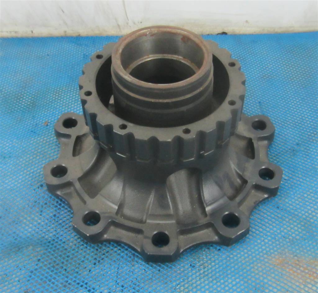 Ступица передняя для Renault Magnum DXI 7421022433