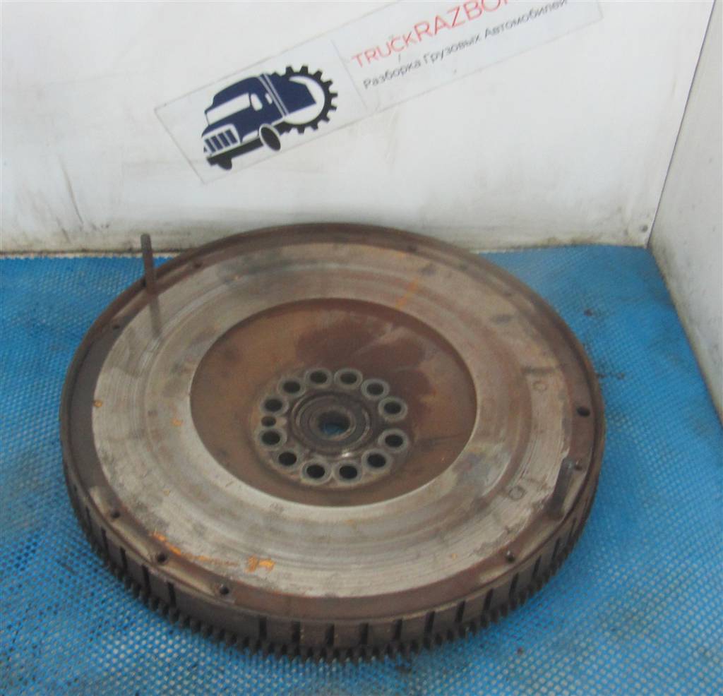 Маховик для Renault Magnum DXI 7421184666