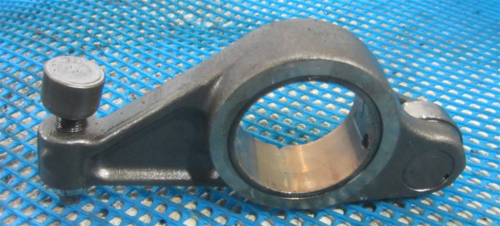 Коромысло клапана (рокер) для Renault Magnum DXI 21161213