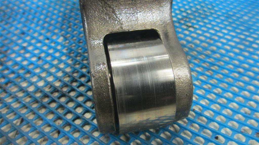 Коромысло клапана (рокер) для Renault Magnum DXI 7421881195