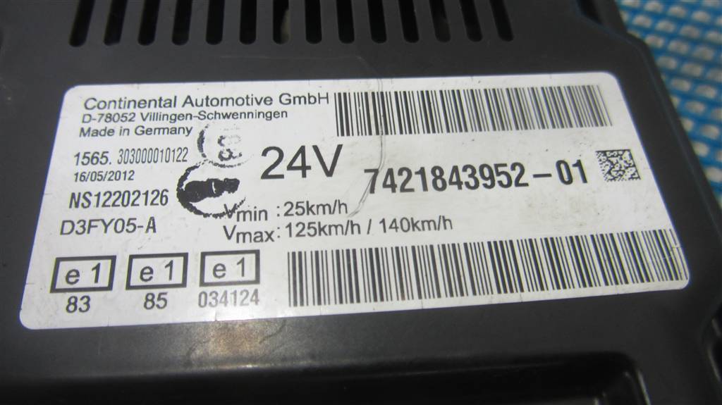 Щиток приборов (приборная панель) для Renault Magnum DXI 7421843952