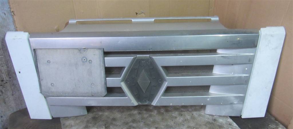 Решетка радиатора для Renault Magnum DXI 5010468565