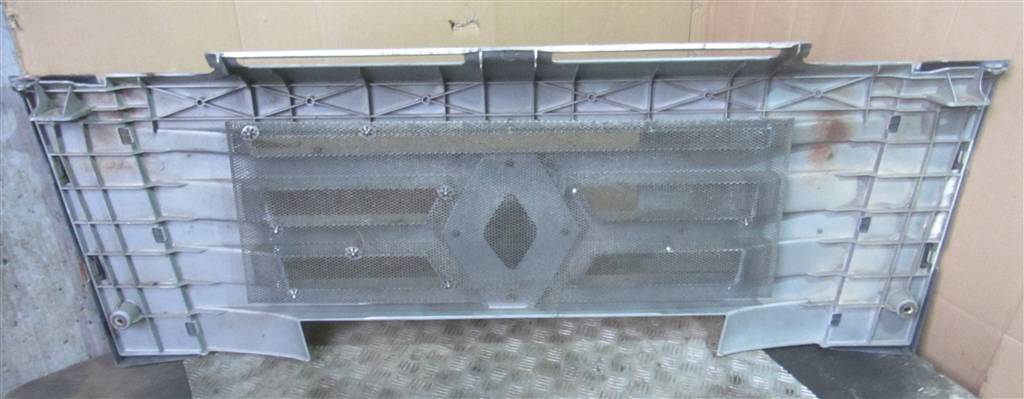 Решетка радиатора для Renault Magnum DXI 5010468565