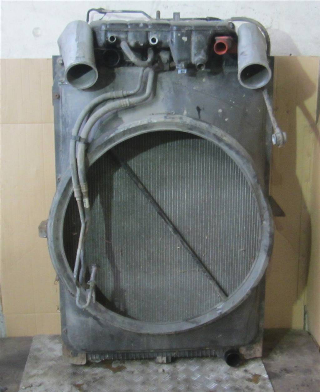 Кассета радиаторов для DAF Xf 105  1861737