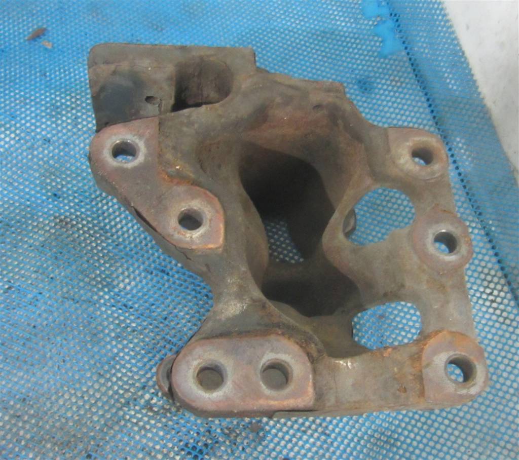 Кронштейн гидроусилителя для DAF Xf 105  1733260