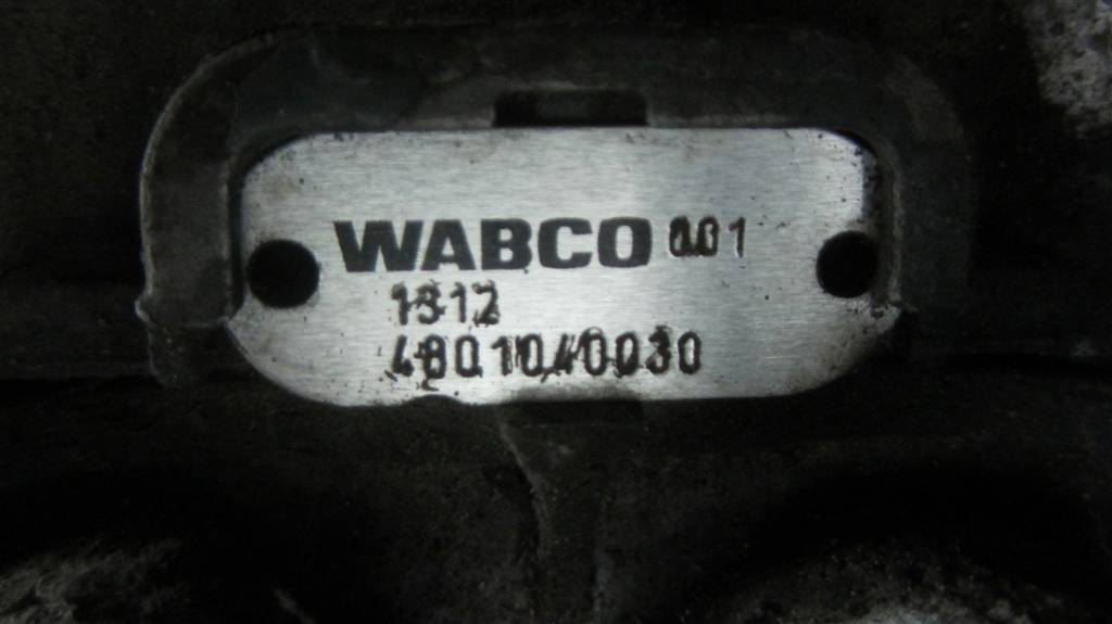 Кран модулятор тормозов задний ebs для DAF Xf 105  4801040030