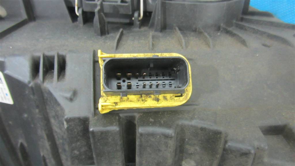 Фара правая для Volvo FH5 23752667