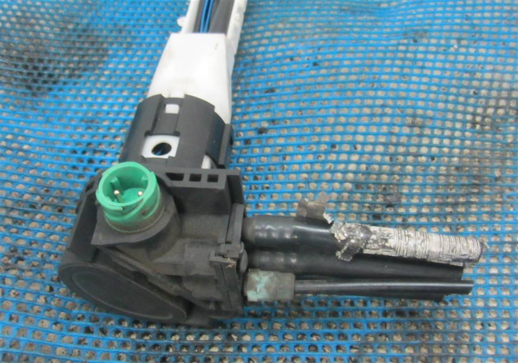 Датчик уровня топлива для DAF Xf 105  1785832