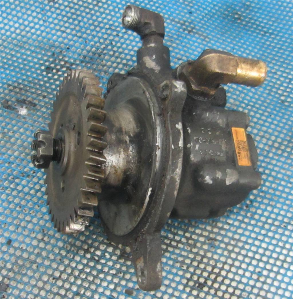 Насос гидроусилителя руля для Renault Magnum DXI 21110358