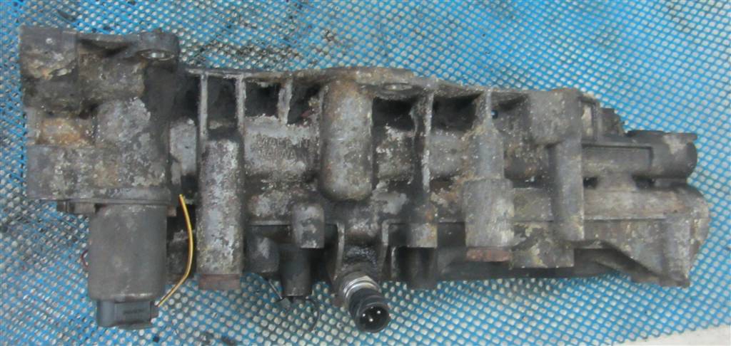 Корпус масляного фильтра для Renault Magnum DXI 21304735