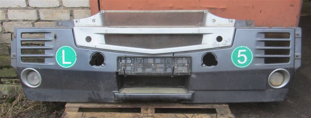 Бампер передний для Renault Magnum DXI 5010468579
