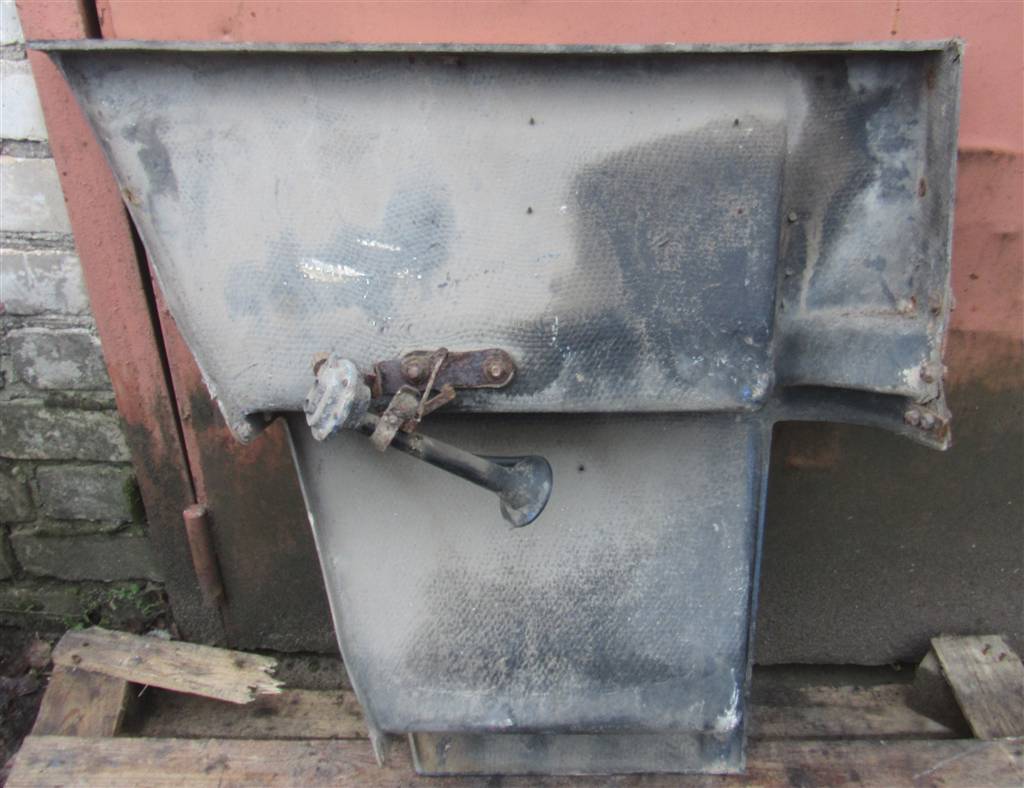 Лестница кабины левая для МАЗ 5440 6430-8405025-010